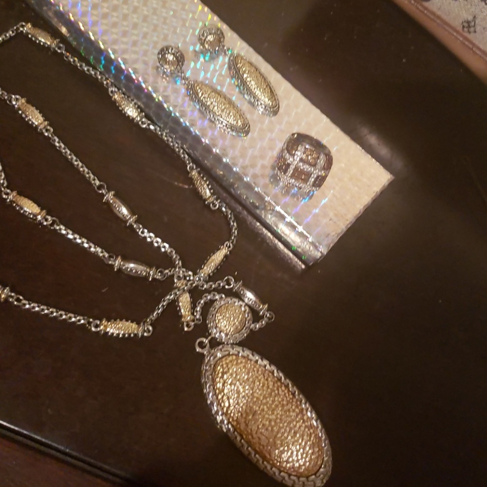 Fine jewelry set